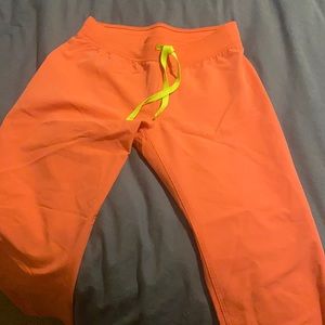 FIGS Livingston small scrub pant